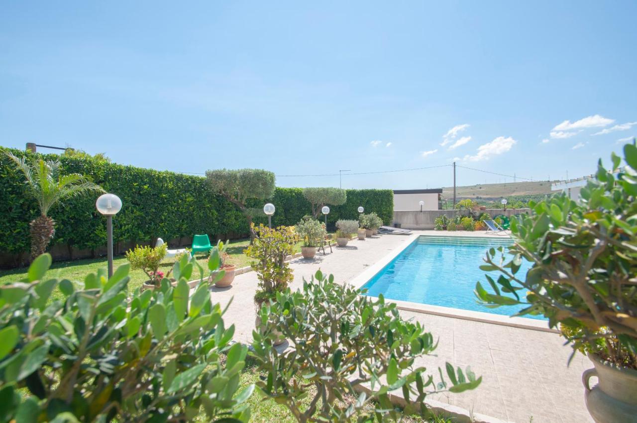 B&B Vittoria House Carlentini Exterior photo